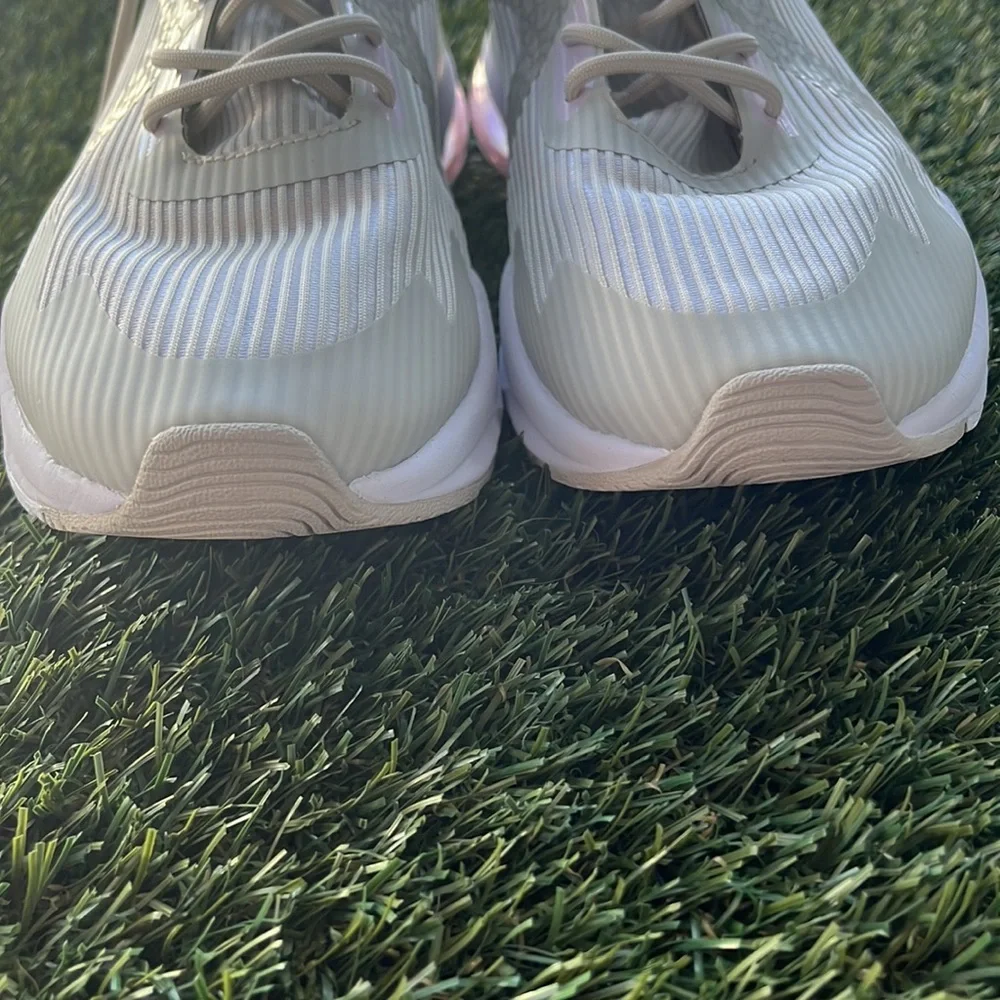 Fabletics shoes